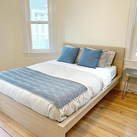 4 Bedroom Condo At Harvard Square And Harvard University เคมบริดจ์ ภายนอก รูปภาพ