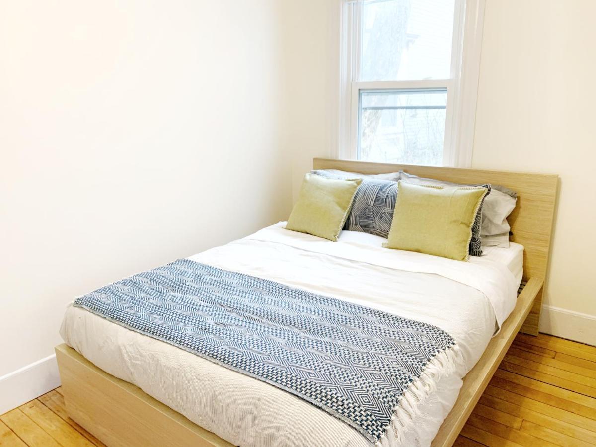 4 Bedroom Condo At Harvard Square And Harvard University เคมบริดจ์ ภายนอก รูปภาพ
