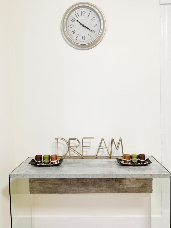 4 Bedroom Condo At Harvard Square And Harvard University เคมบริดจ์ ภายนอก รูปภาพ
